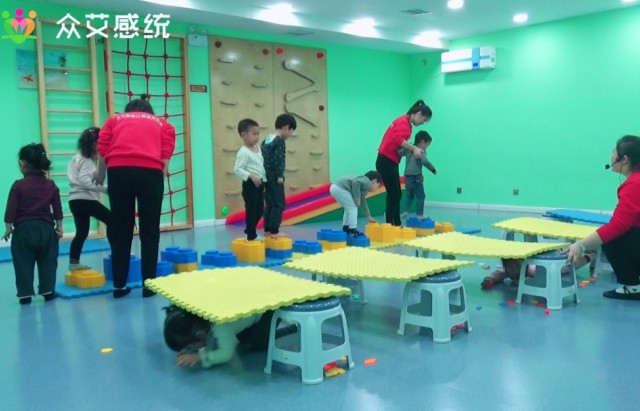 1545794383470699.jpg 語言發展2.jpg